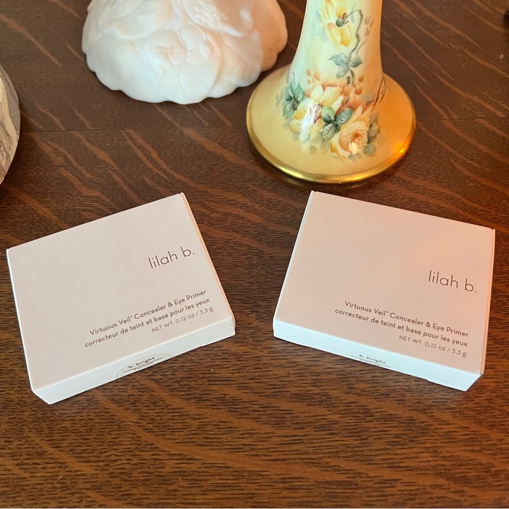 Lilah B concealer b bright set of 2 NWT